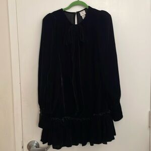 Vampire’s Wife for H&M Velvet bow dress